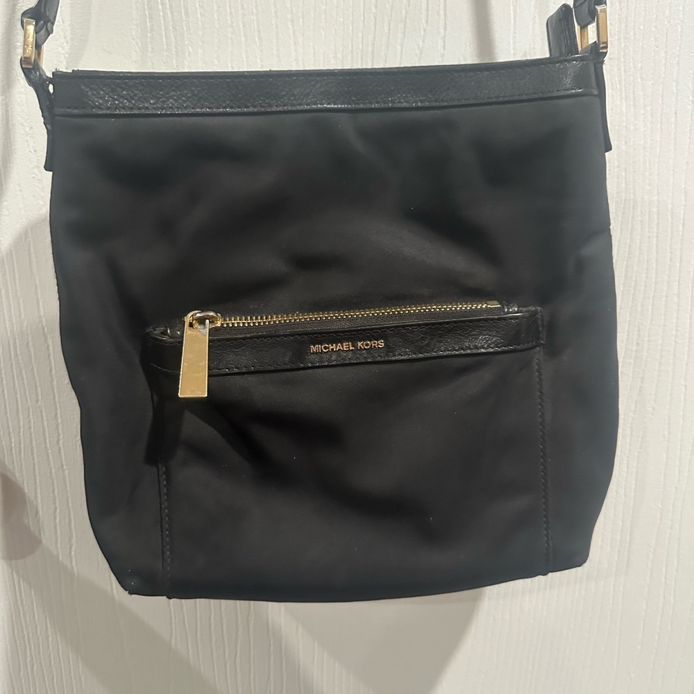 Mk cross body purse